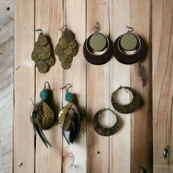 Assorted earrings - Picture 2 of 2